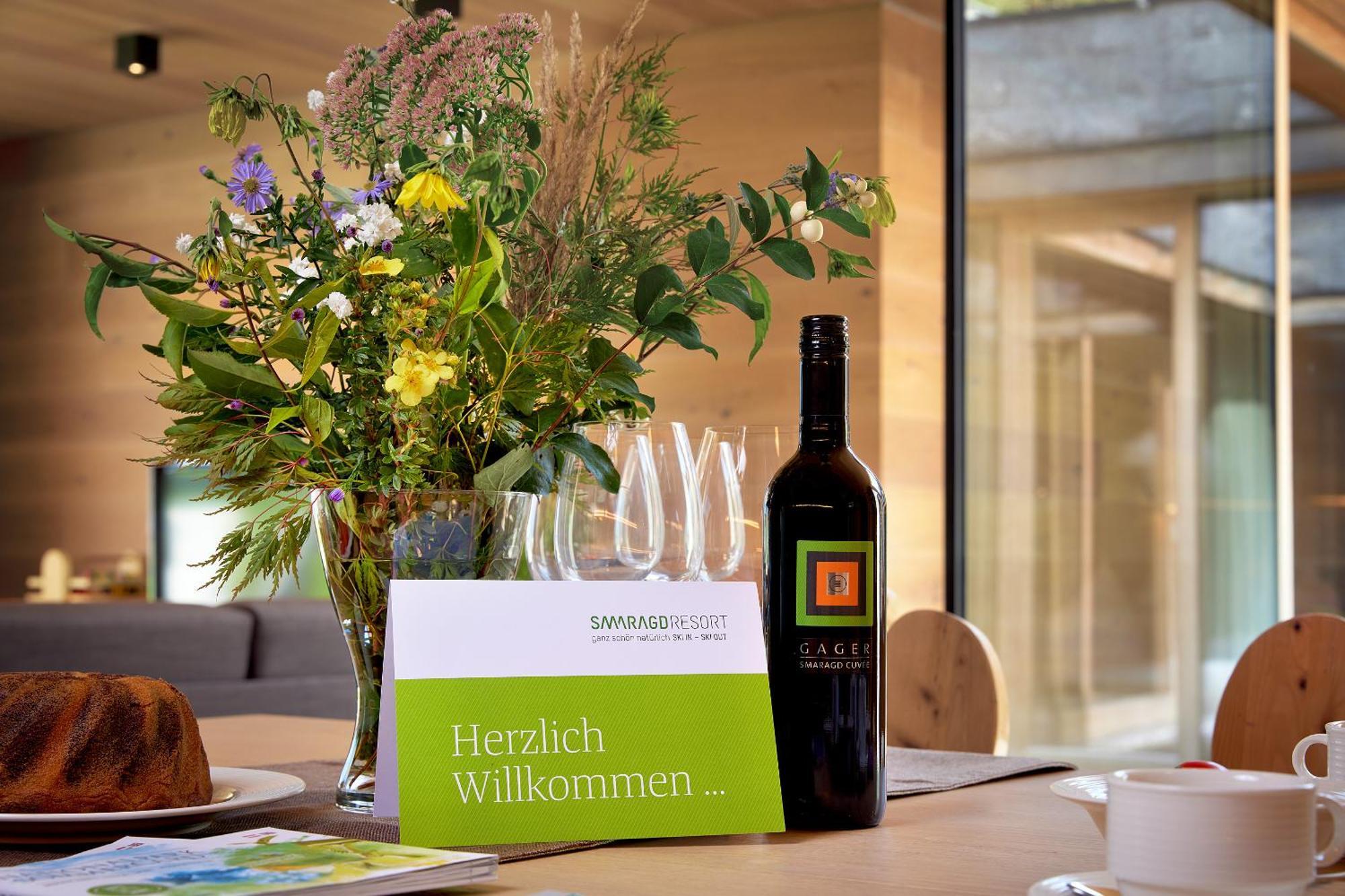 Smaragdresort Bramberg am Wildkogel Luaran gambar